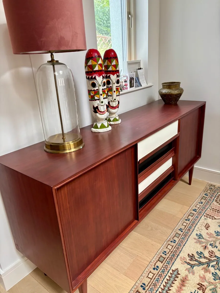 Sideboard - Image 3