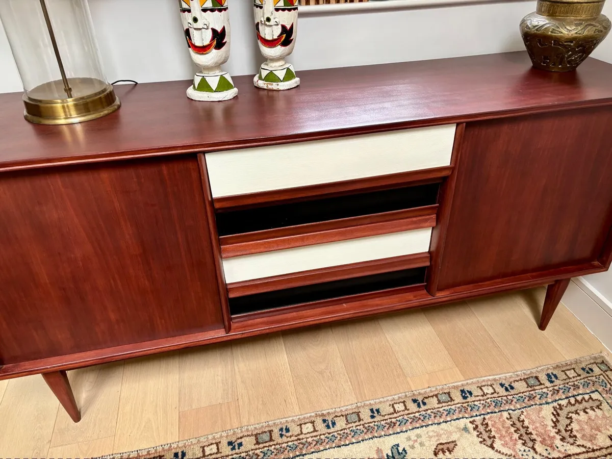Sideboard - Image 4