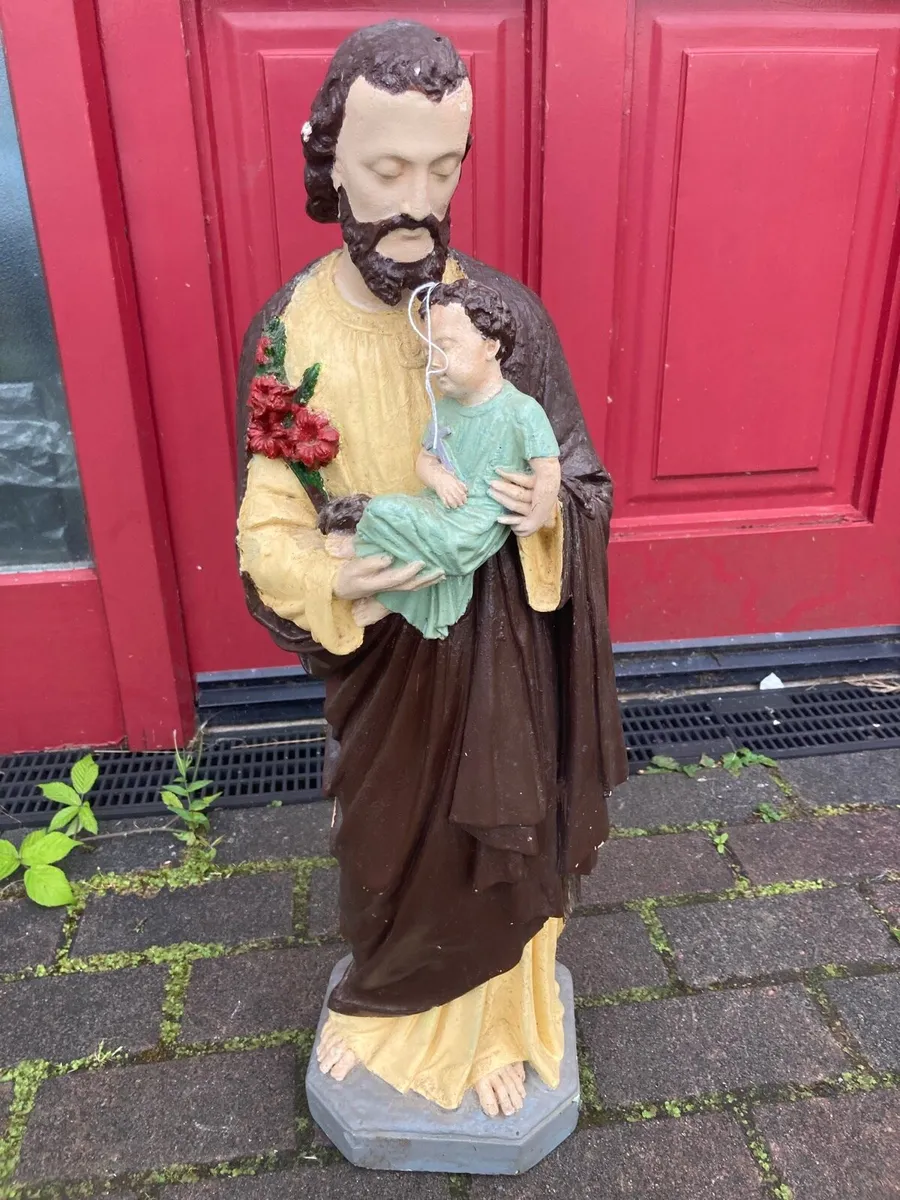 Large statue st. Joseph free postage