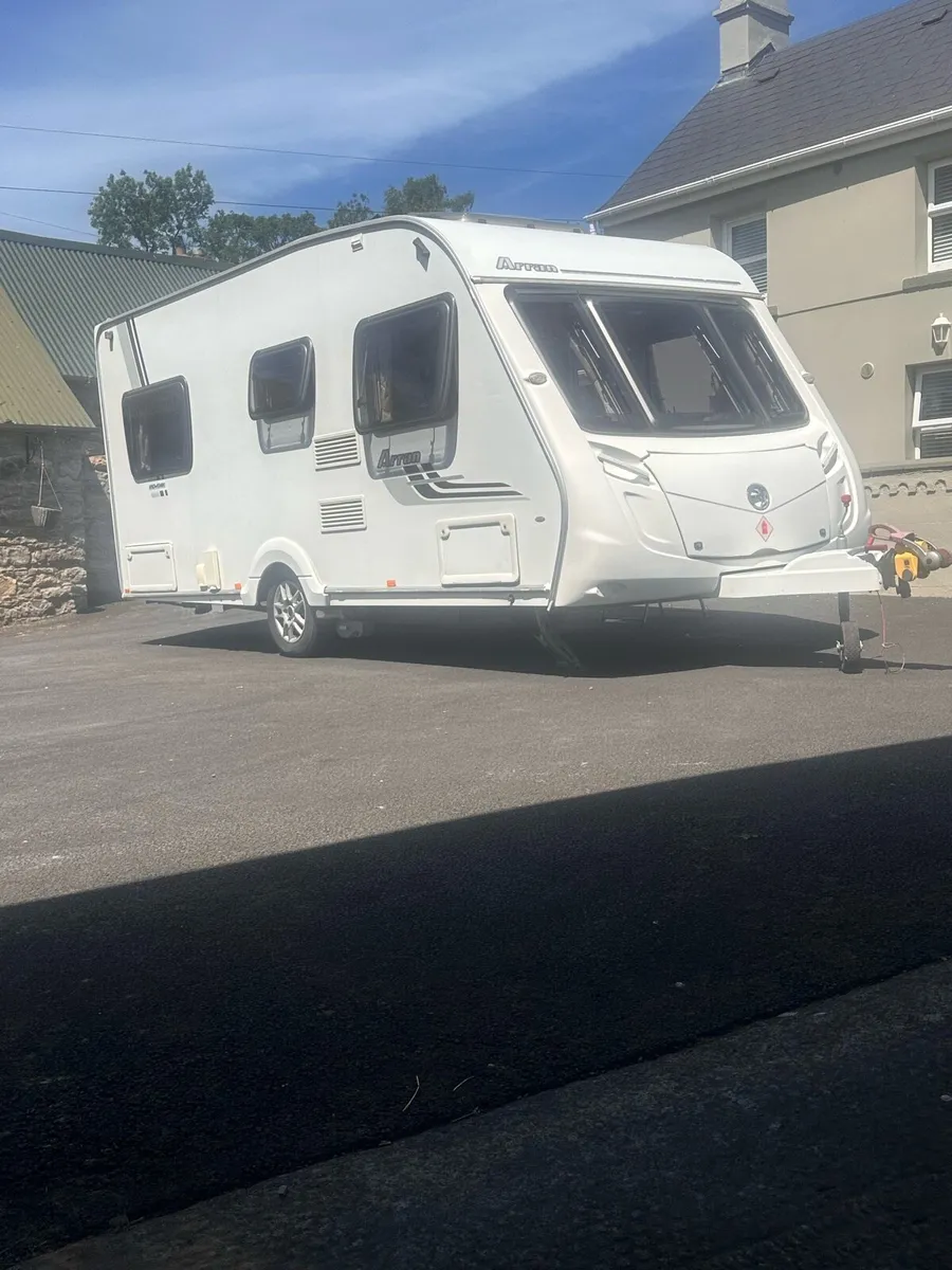 Swift 4 Berth fixed Bed Caravan - Image 2