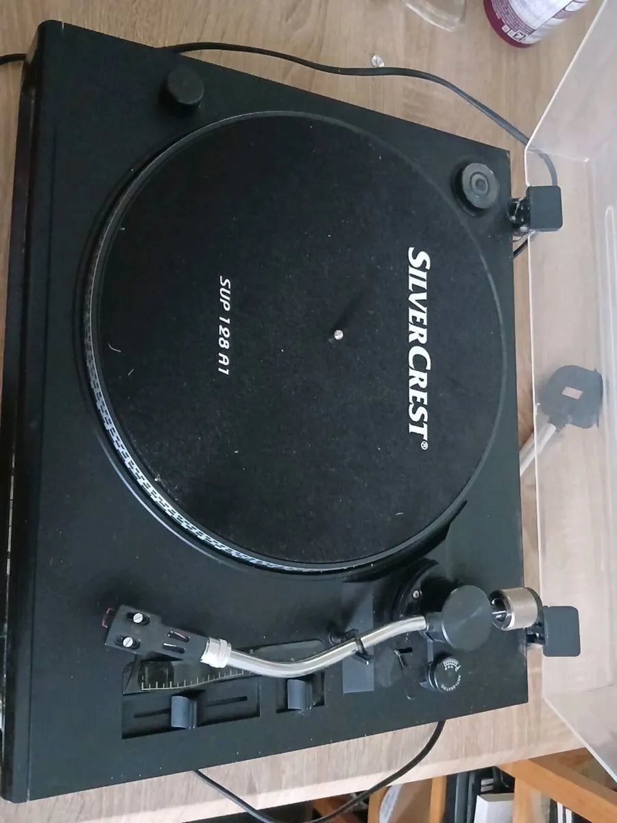 Record player - Image 2