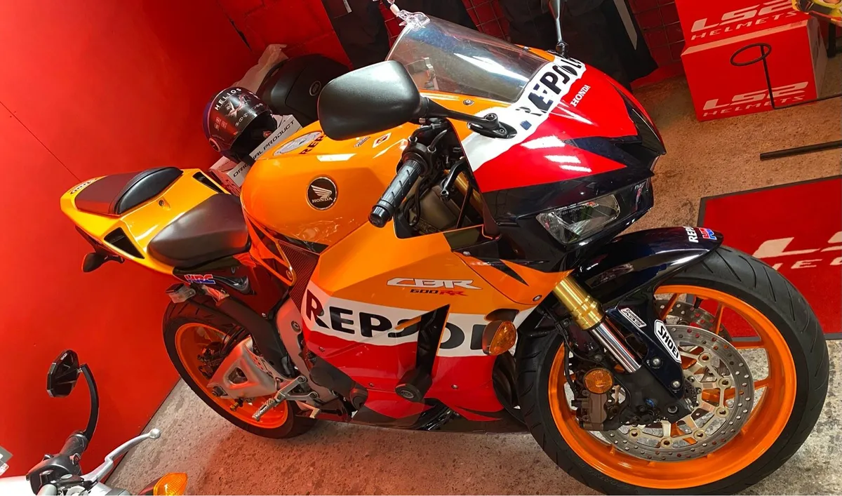 Honda cbr 600rr - Image 4