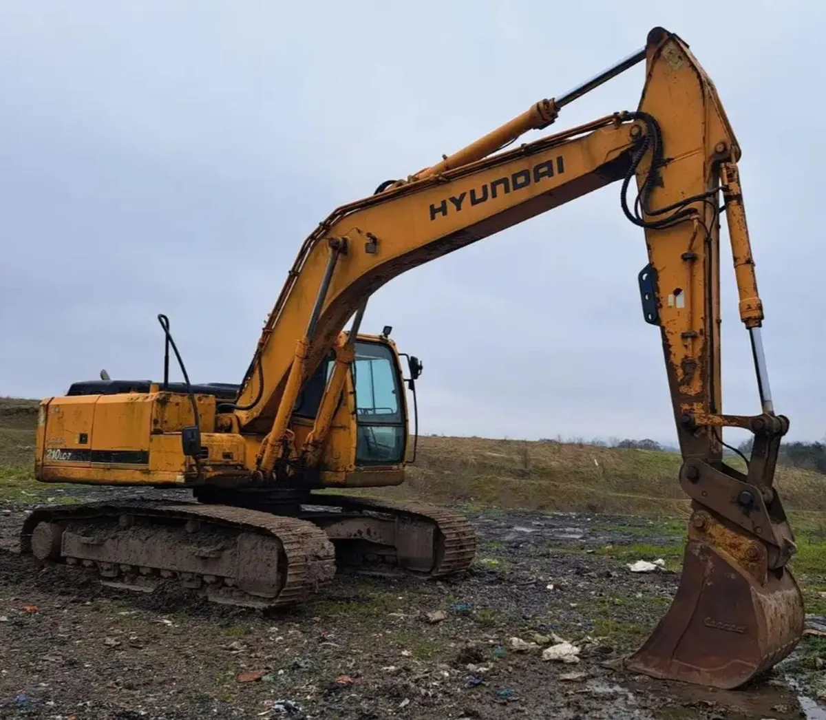 Hyundai Robex 21 ton excavator digger 3000 hours - Image 2