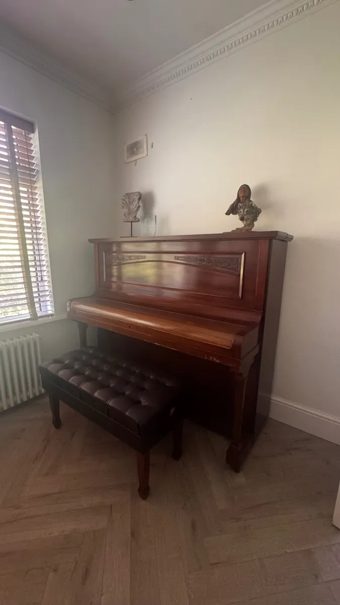 Piano for sale - Image 1