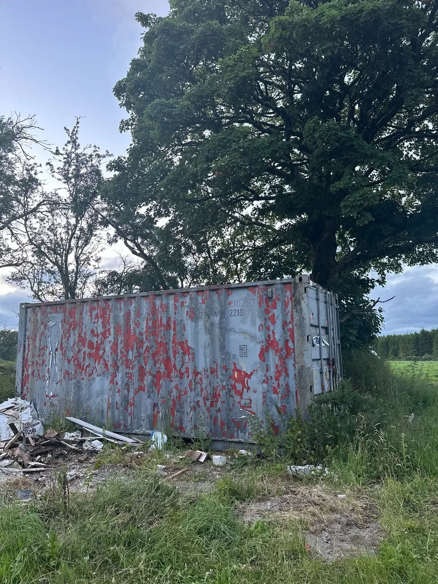 20ft Shipping Container - Image 1