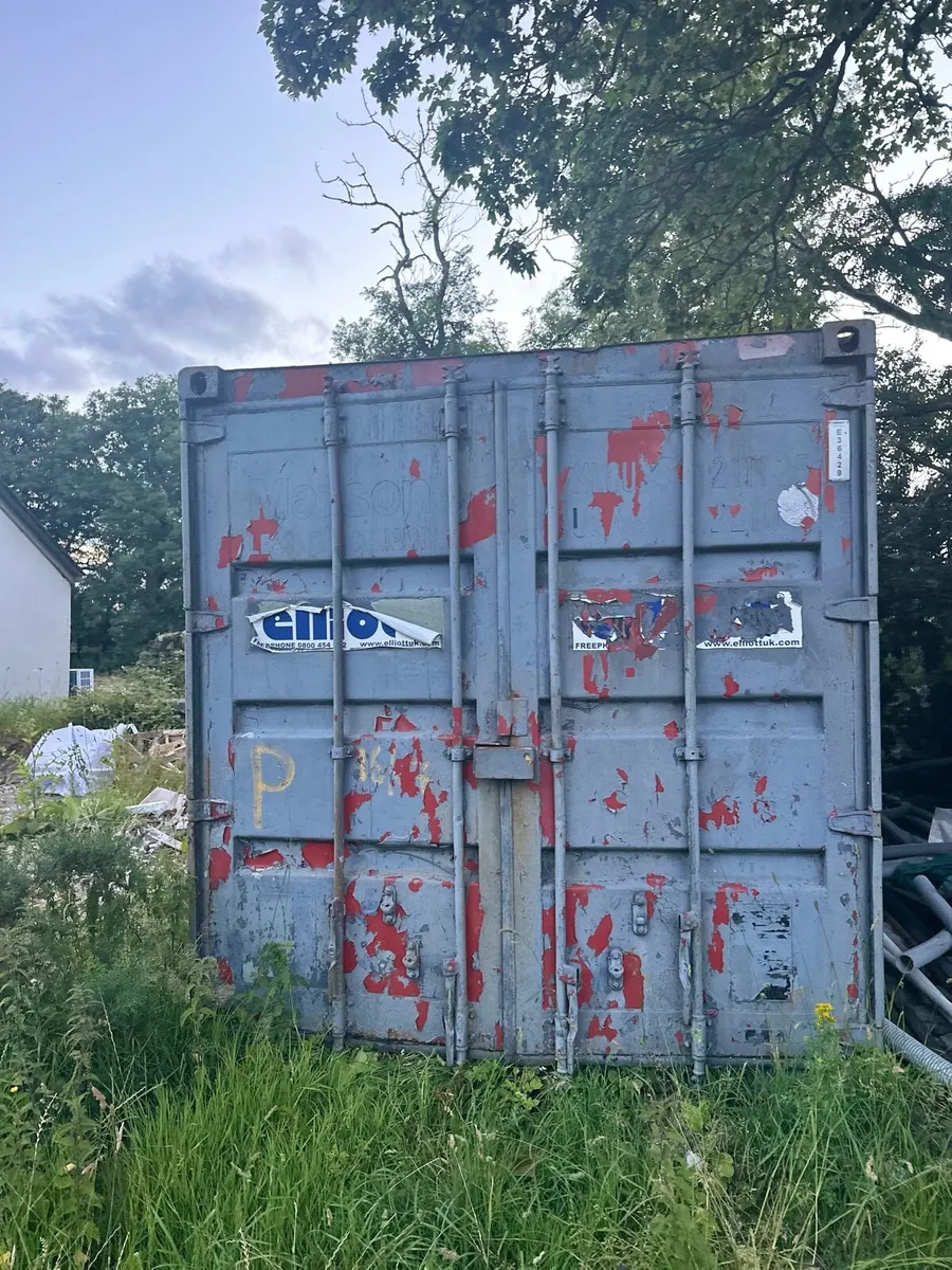 20ft Shipping Container - Image 2