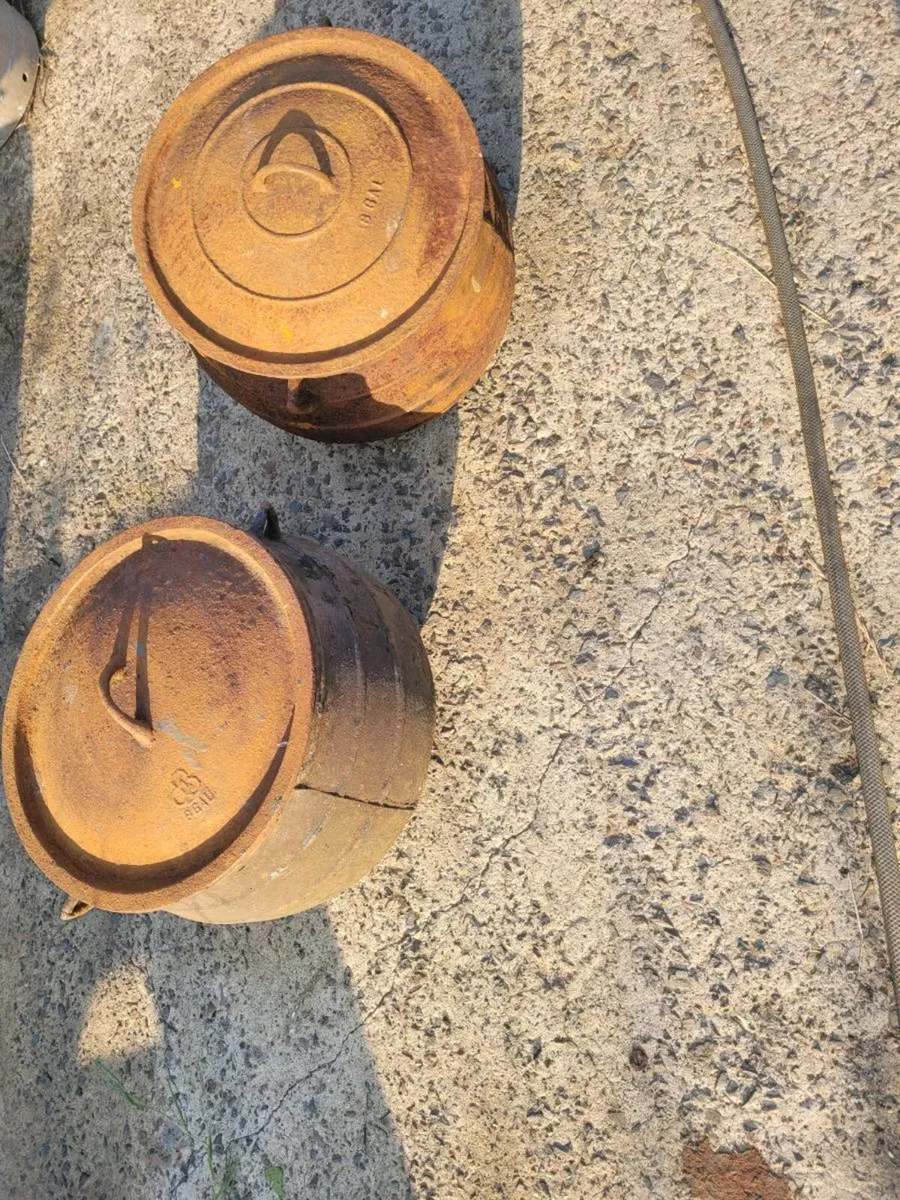 Vintage boiling pots - Image 1
