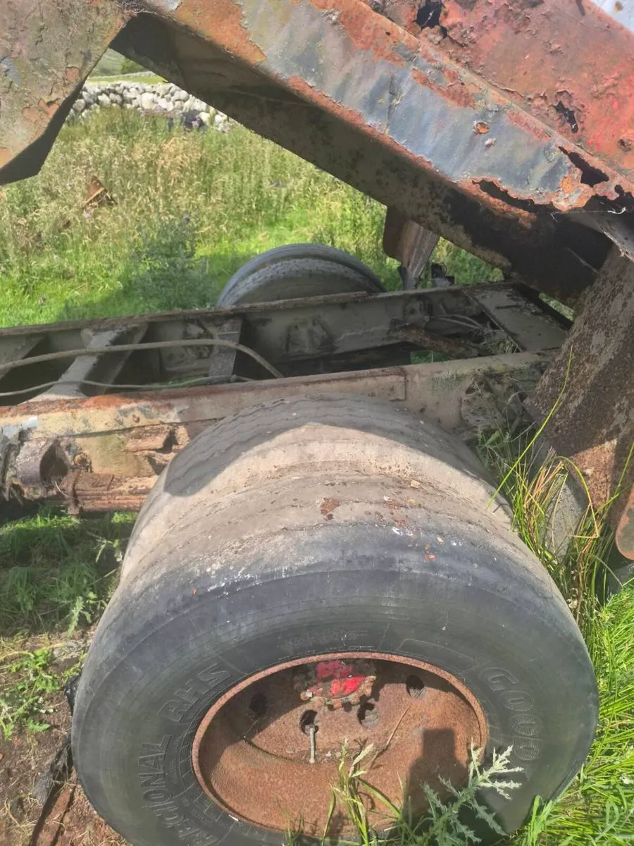 flat trailer - Image 3