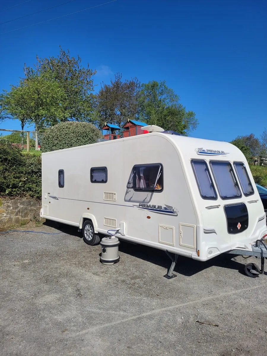 2011 bailey pegasus - Image 3