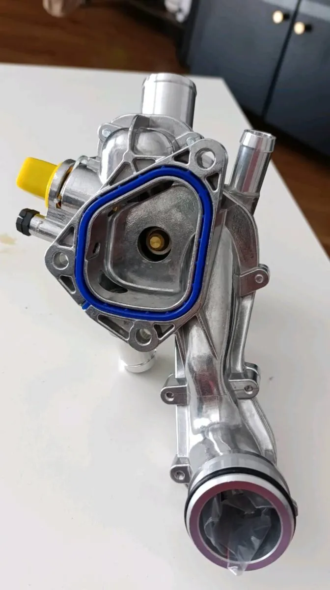 Mini Cooper R56 Thermostat, aluminum upgrade new - Image 2