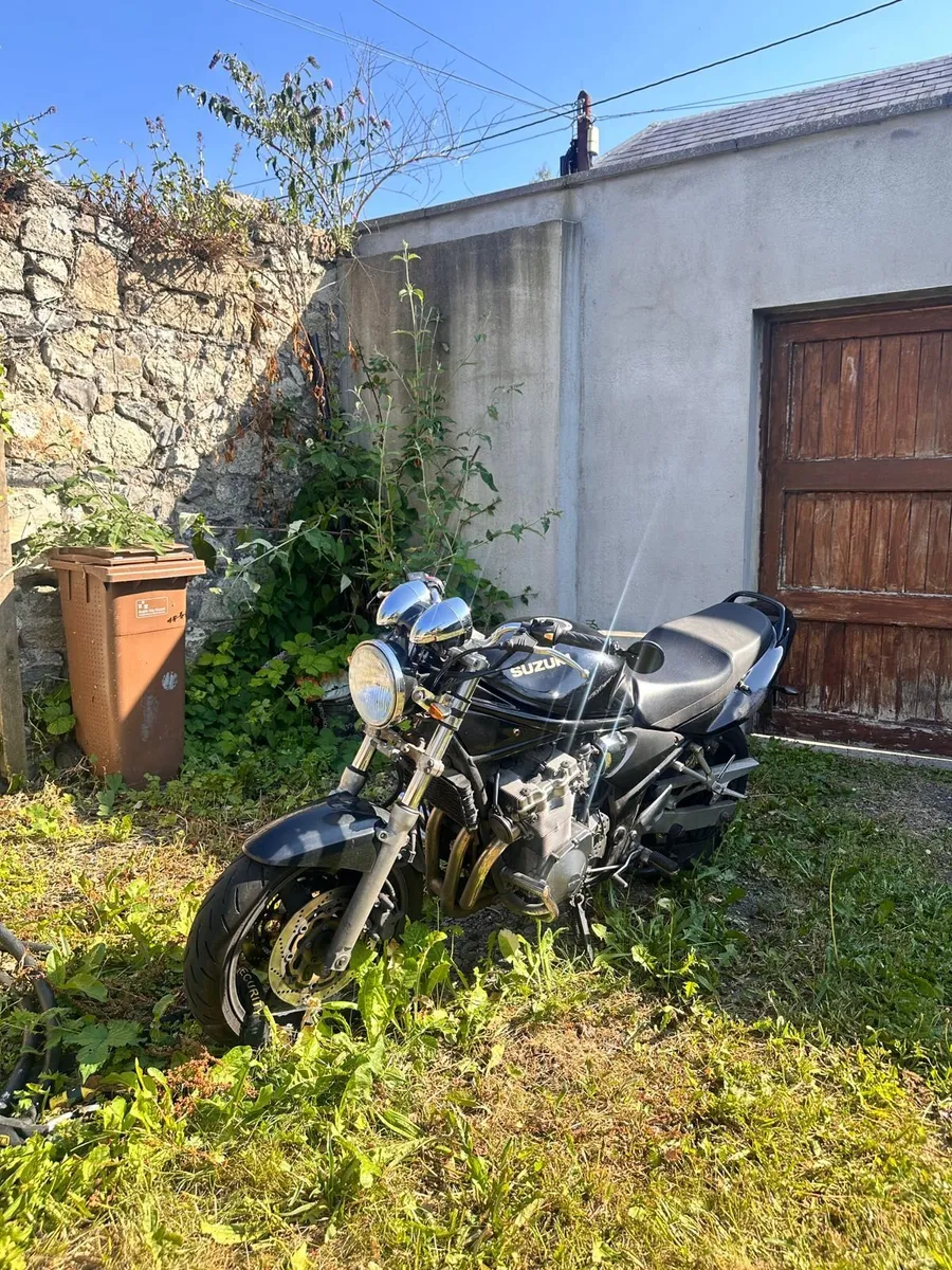 Suzuki Bandit 2001 - Image 1