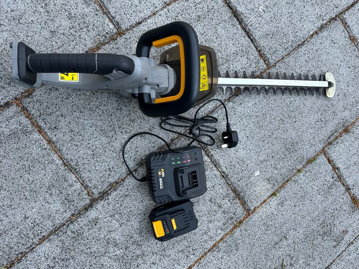 Trimmer - Image 1