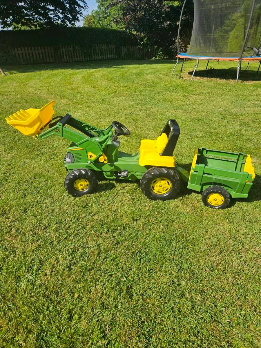 John Deere Tractor - Image 1