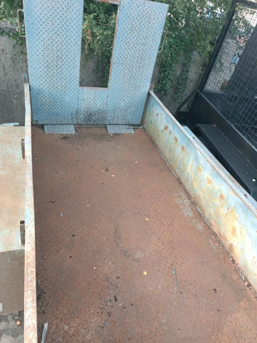 Builders trailer with ramp - Image 3