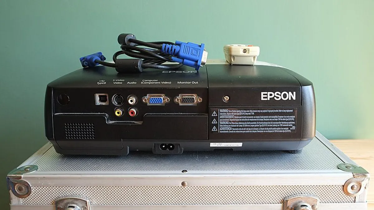 Epson Projector - Image 4