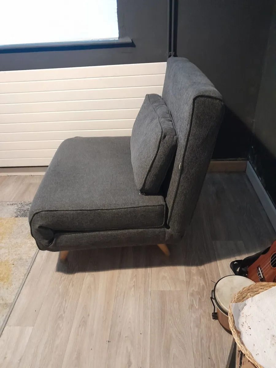 Single sofa bed - Image 3