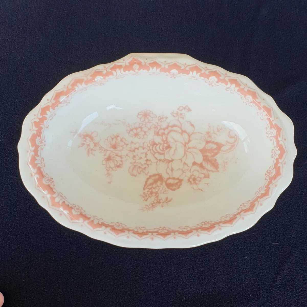 Hadida floral soap dish and towel rail bone china - Image 2
