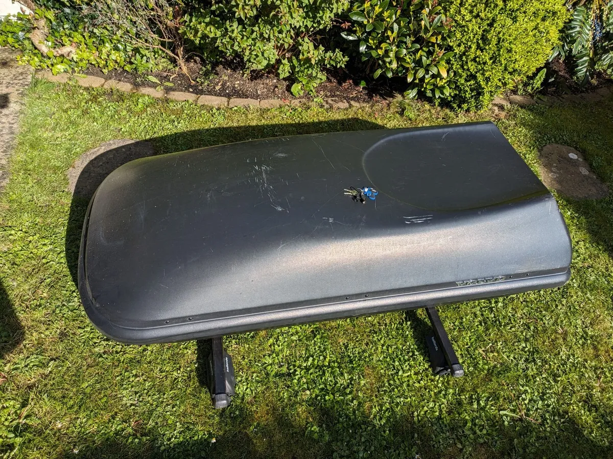 Volvo (Thule) Roofbox - Image 2