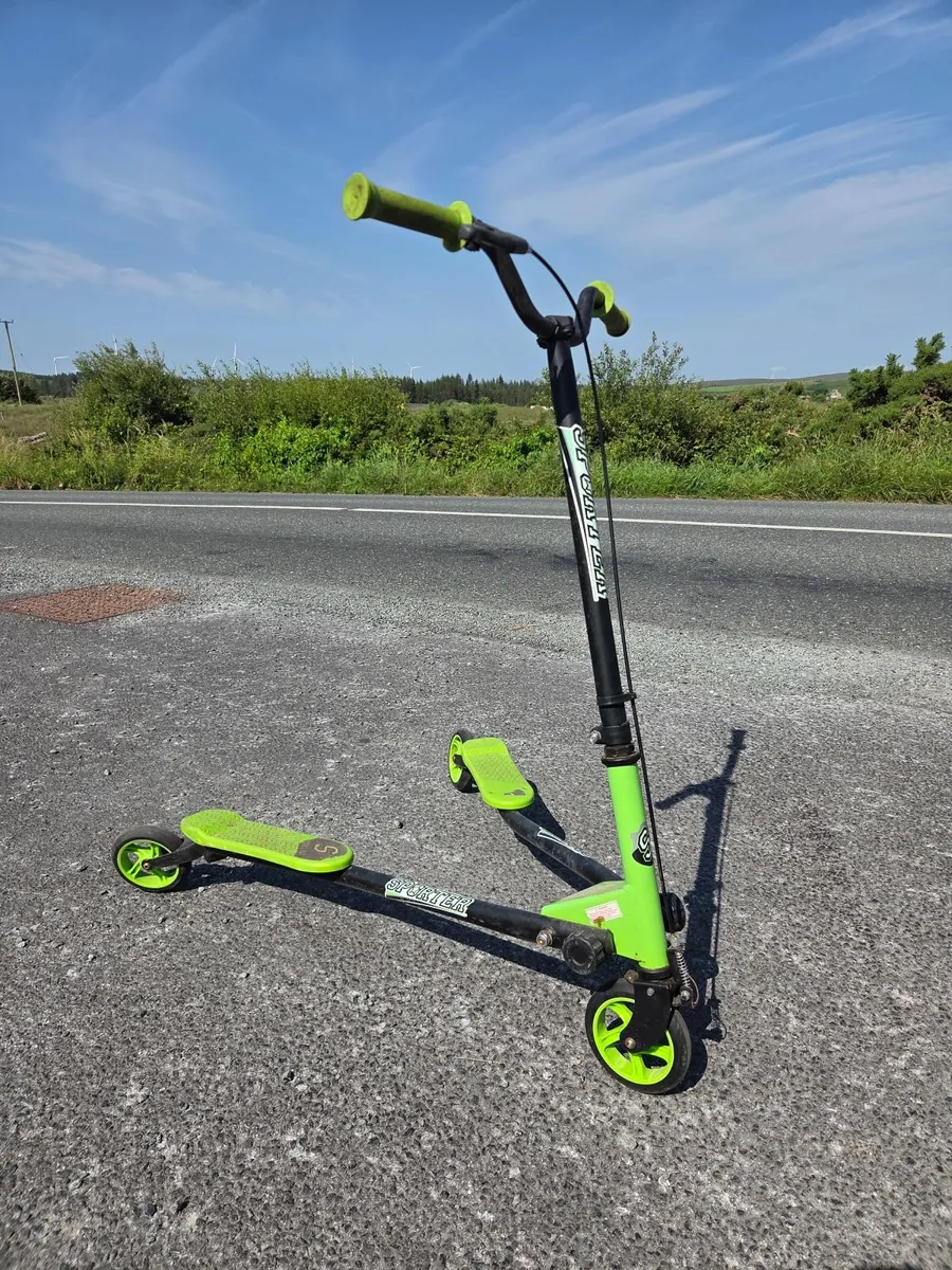 Scooter - Image 1