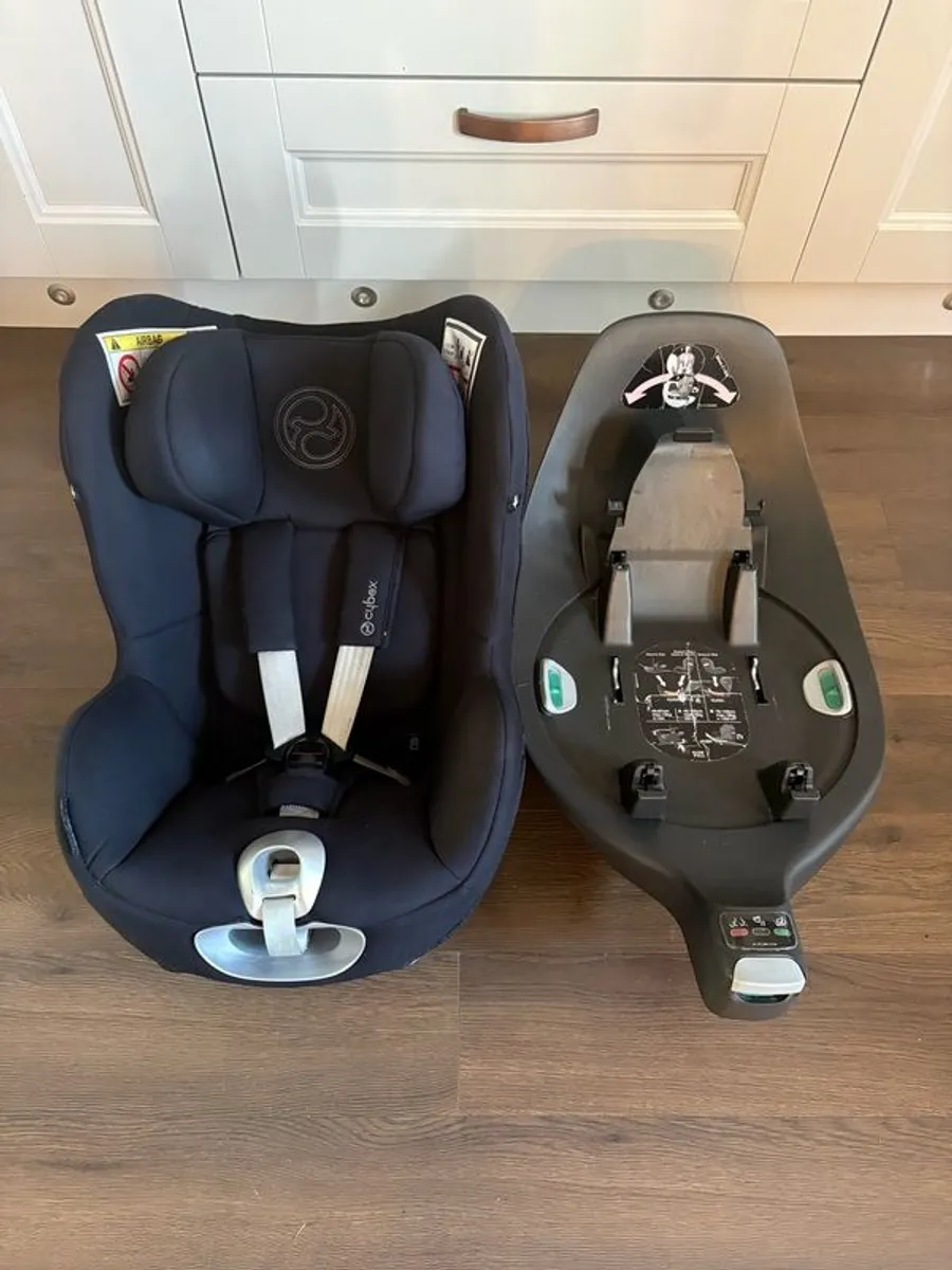 Cybex Sirona Z & Base Z - Image 1