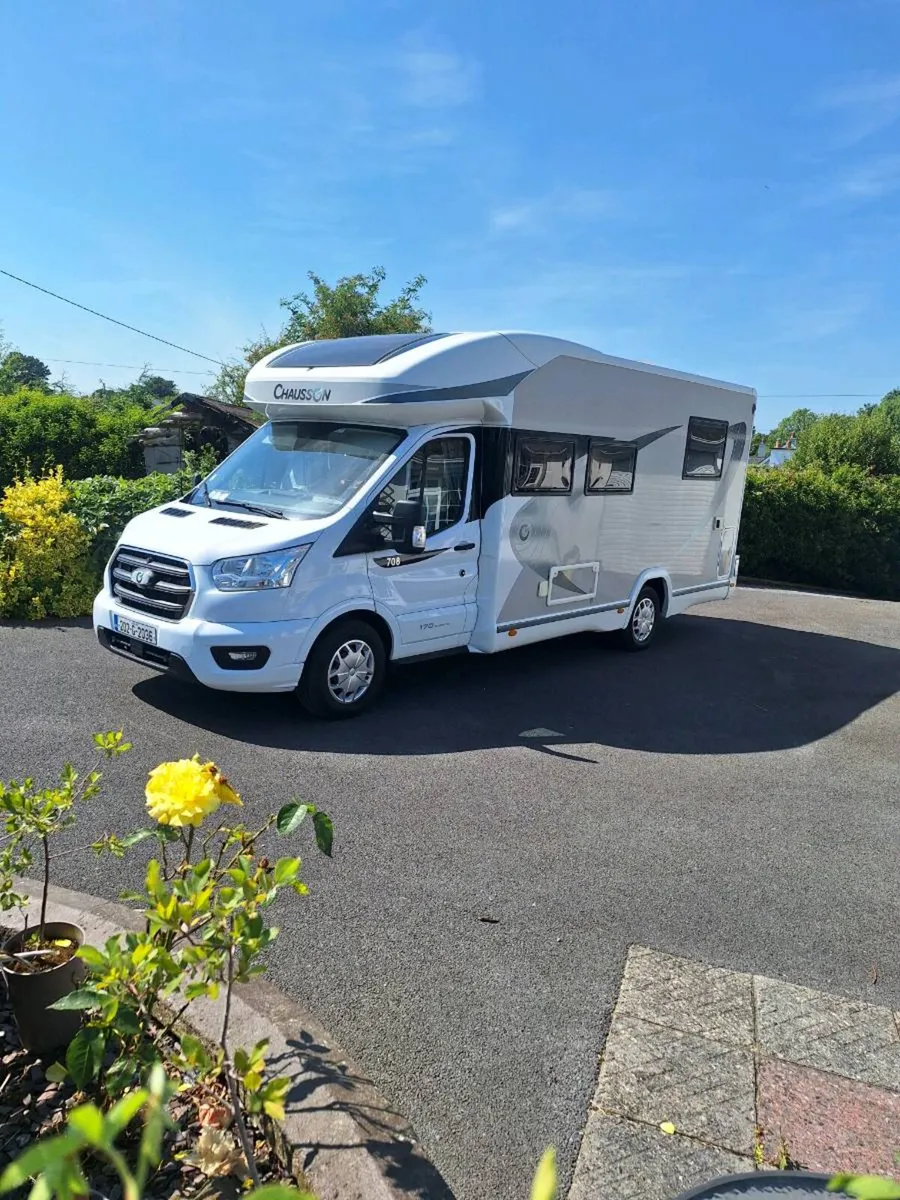 202 Chausson Titanium 708 Automatic/Island bed. - Image 1