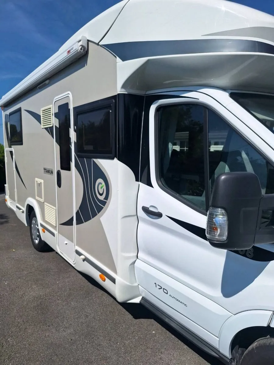 202 Chausson Titanium 708 Automatic/Island bed. - Image 3