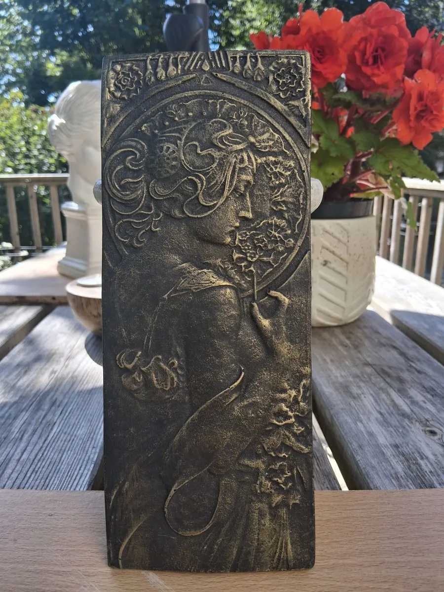 Concrete Garden Wall Plaque - Image 1
