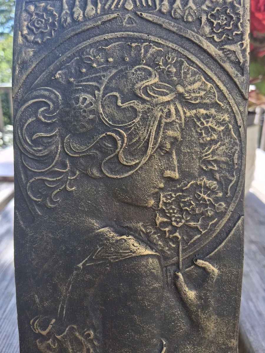 Concrete Garden Wall Plaque - Image 3