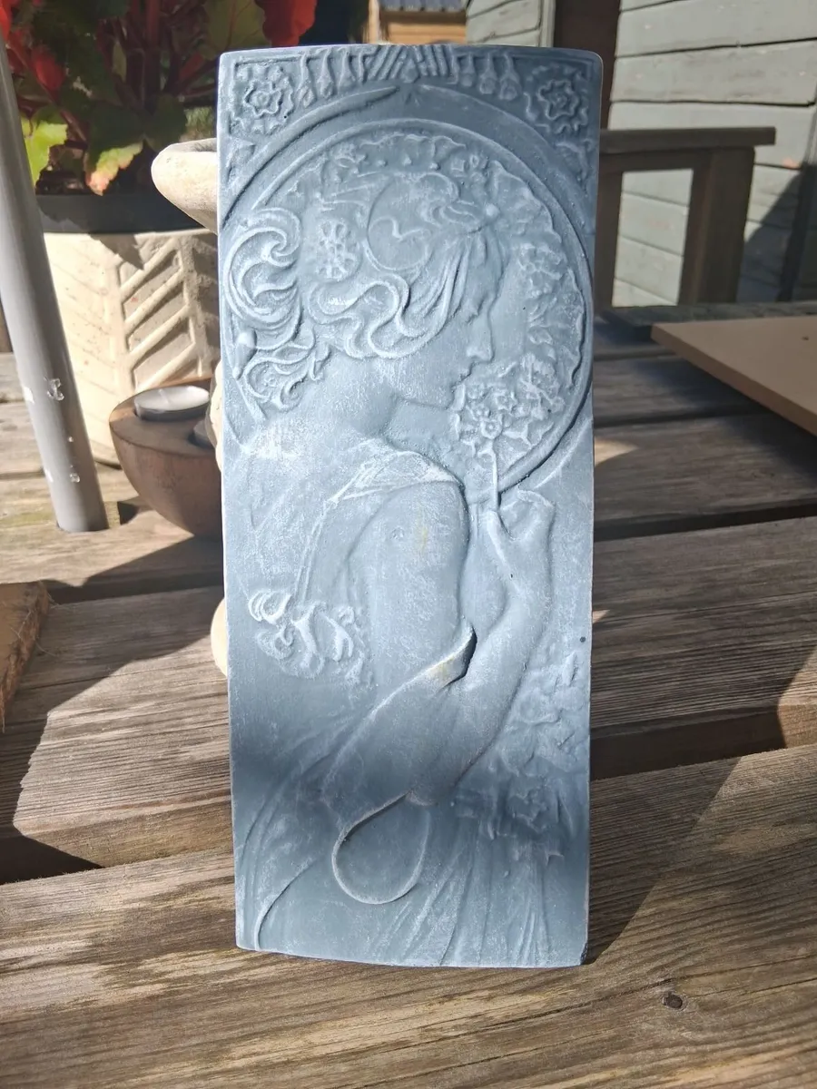 Concrete Garden Wall Plaque - Image 4