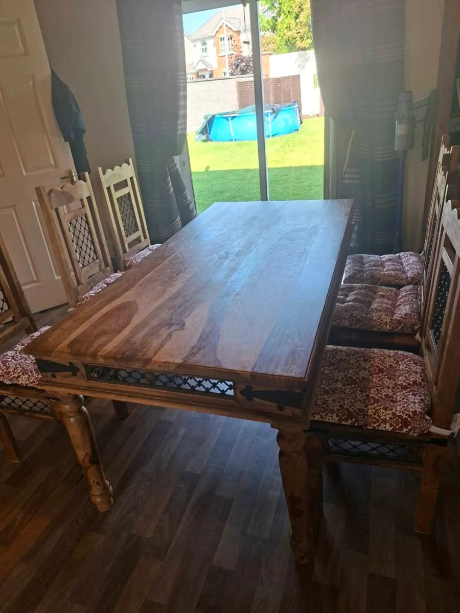 Mexican Pine solid wood Table and 6 Chairs - Image 1
