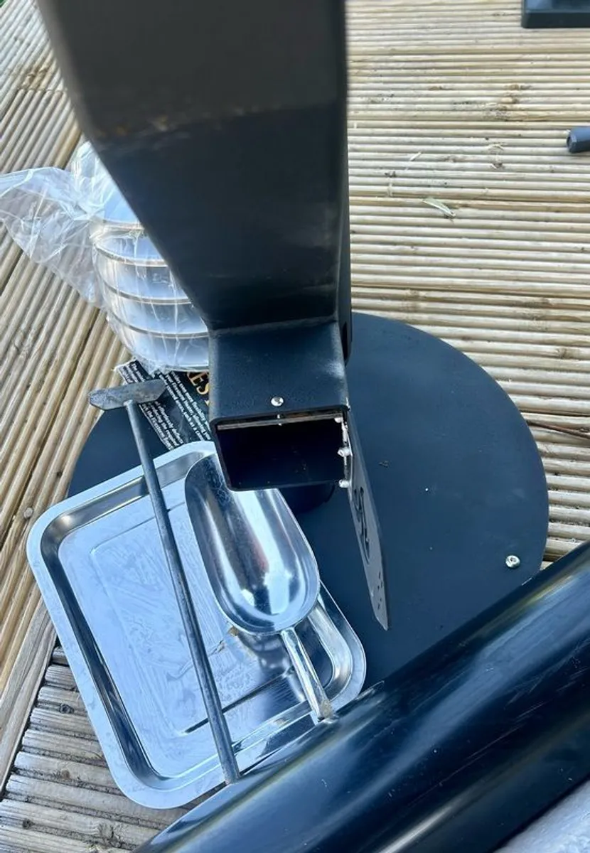 Firestorm 1.5M Phoenix Eco Advanced Patio Heater Pellet Stove - Black by Lighting Legends - Image 4