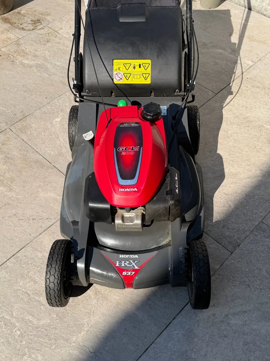 Honda lawnmower - Image 2