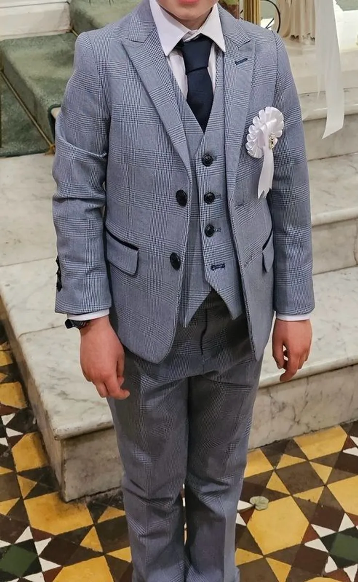 Boys Blue Suit age 7 - Image 1