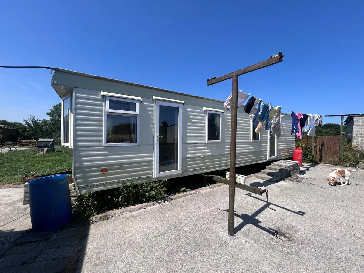 Mobile Home / Caravan - Image 4