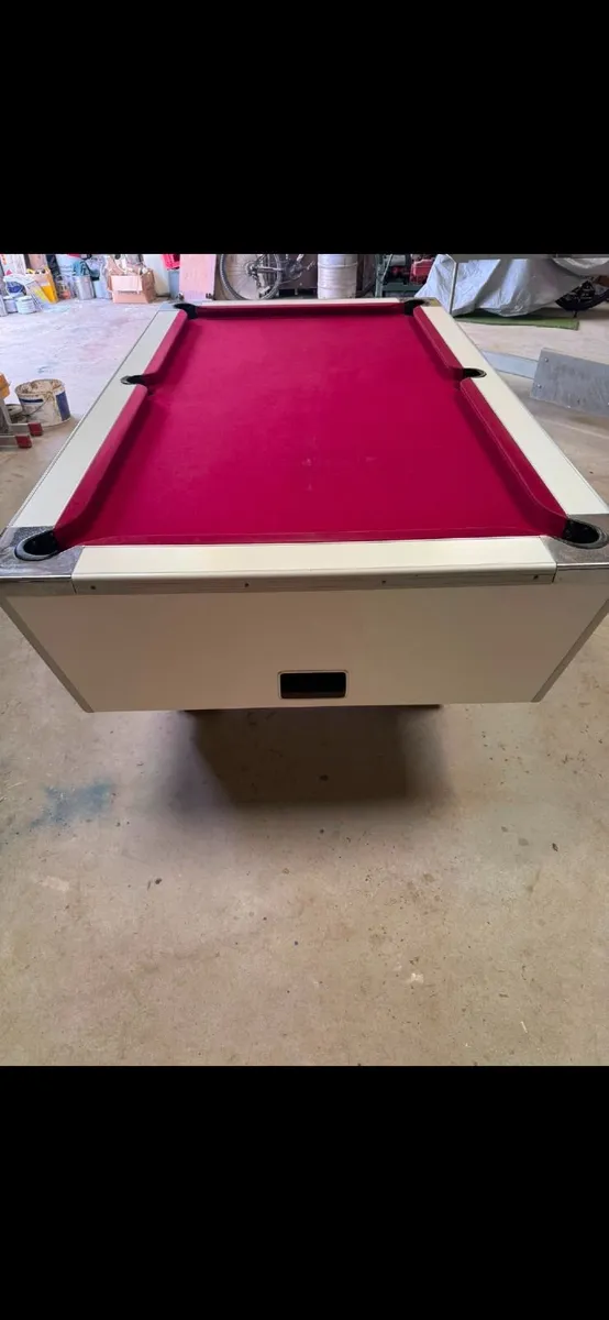 Pool Table - Image 4