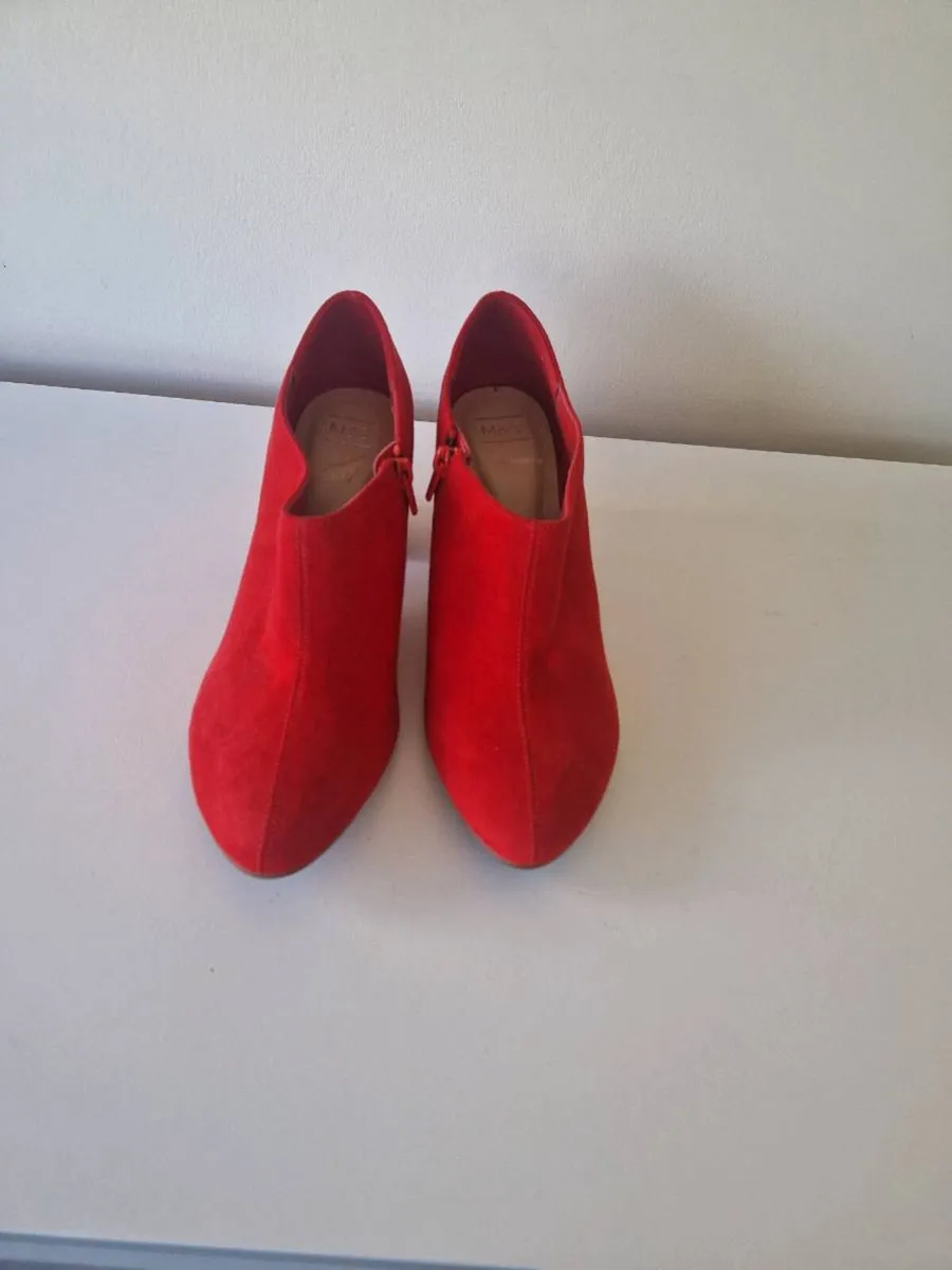 Ankle boots - Image 1