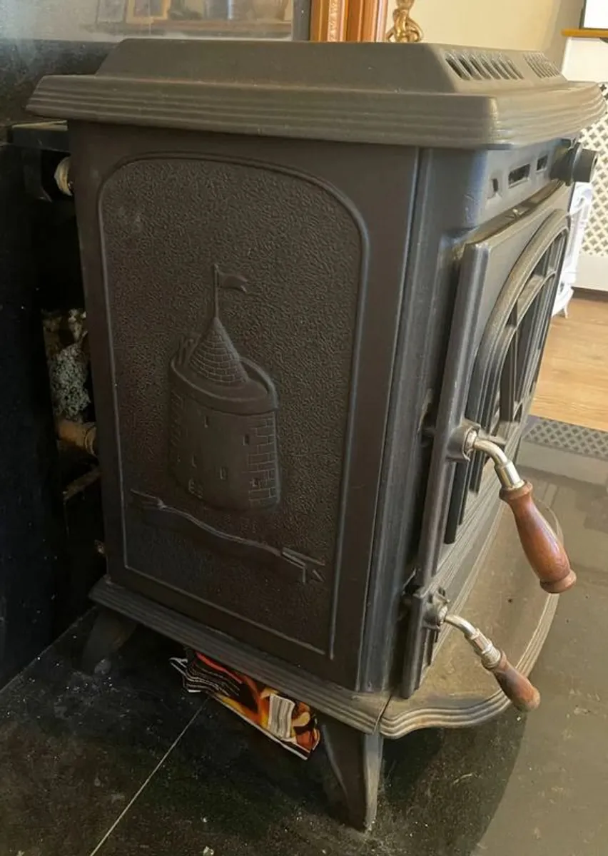 Stanley Erin Boiler Stove - Image 3
