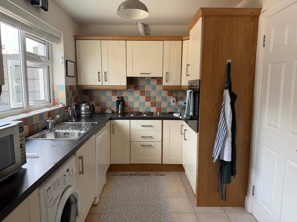 Kitchen - Image 2