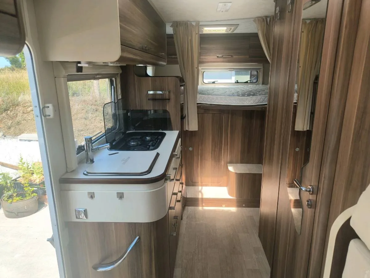 Camper - Image 4