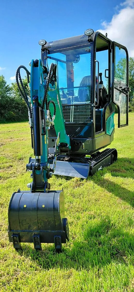 1.6 Ton Mini Digger Brand New. PRICE DROP! - Image 1