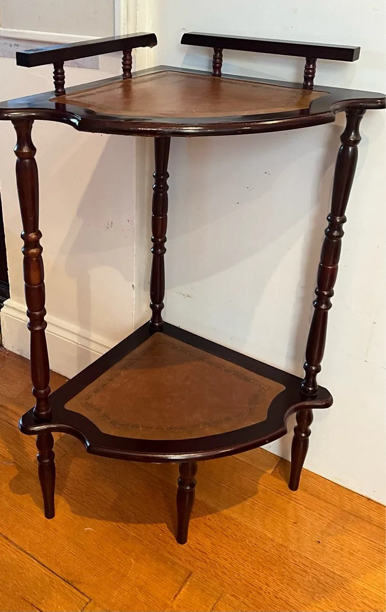 Vintage Mahogany Corner Whatnot - Image 2