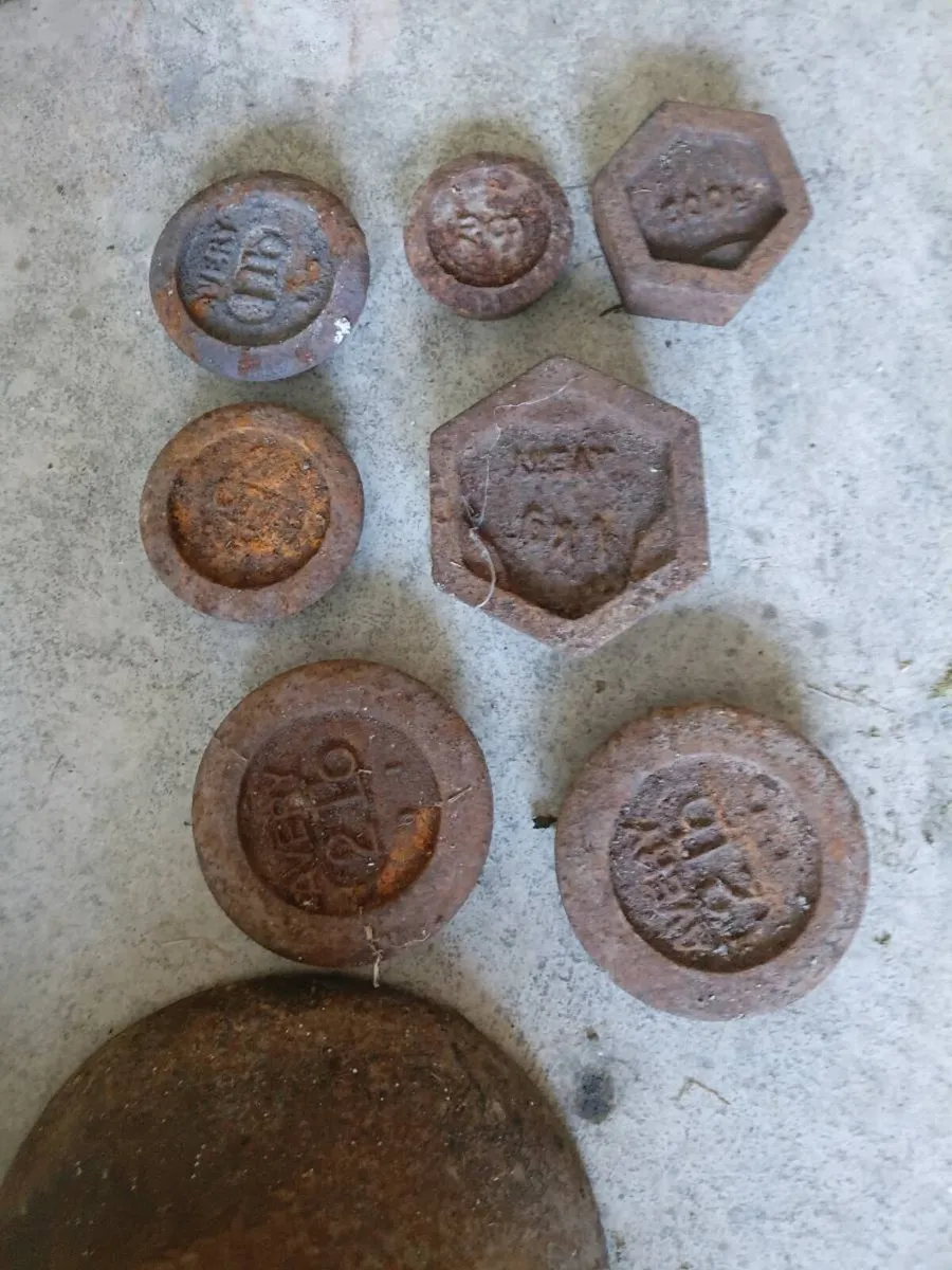 Old iron weights - Image 2