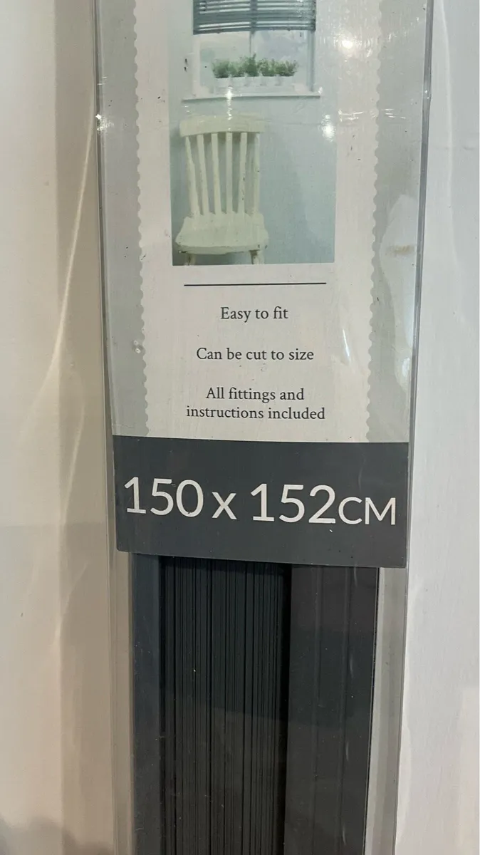 PVC Venetian Blind. 150cm x 152cm. New - Image 1