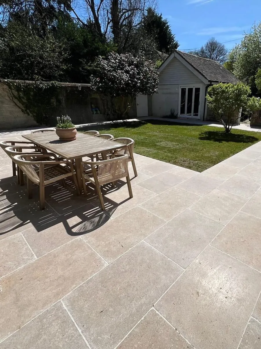 Egyptian limestone paving - Image 4