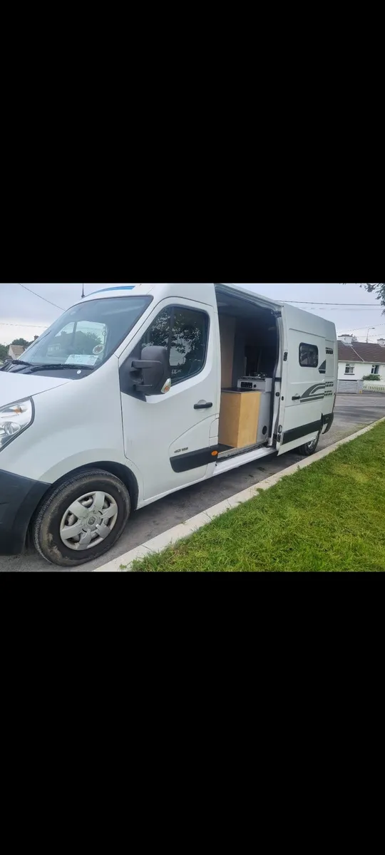 Renault master camper - Image 2