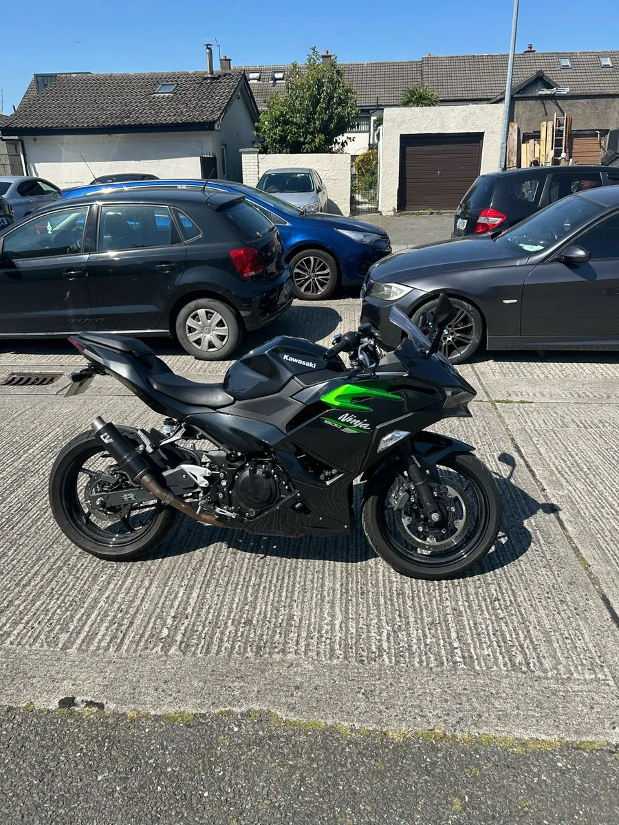 Kawasaki Ninja 500 SE - Image 1