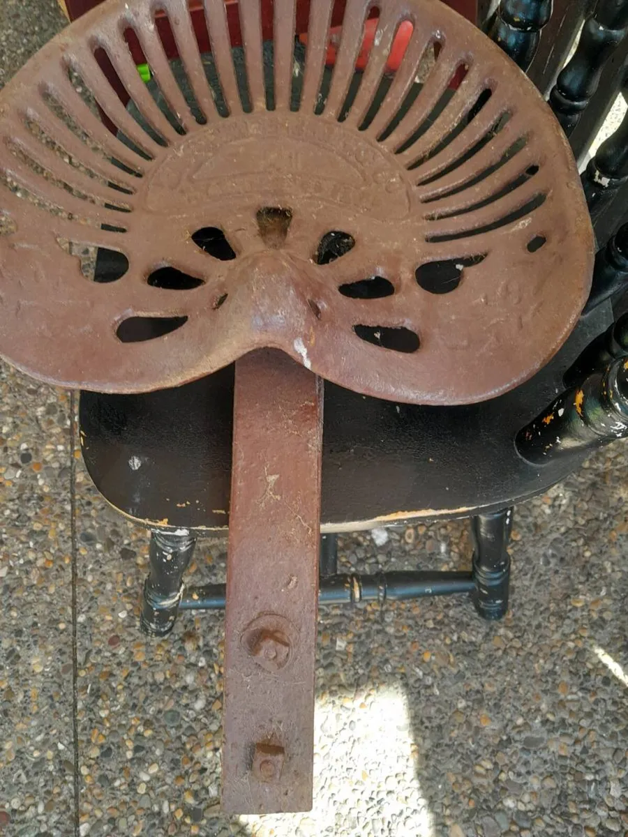 Old seat - Image 2
