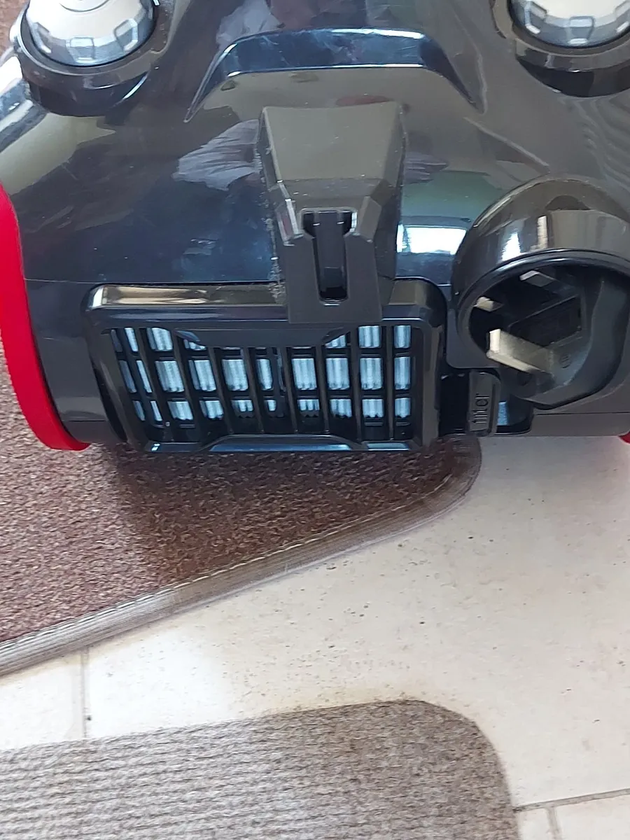 Morphy Richards Red Vacuum Cleaner, Model 980571 - Image 4