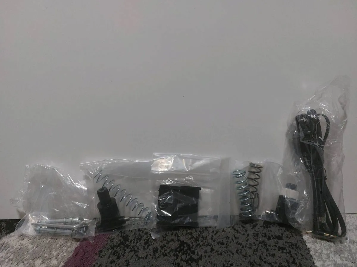 Thrustmaster T248 Wheel and Raceline Pedals - Image 4