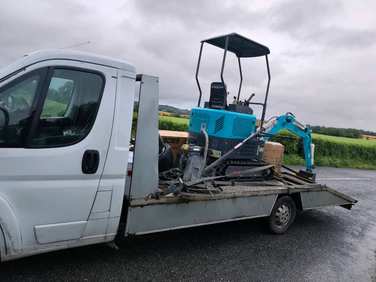 Mini digger